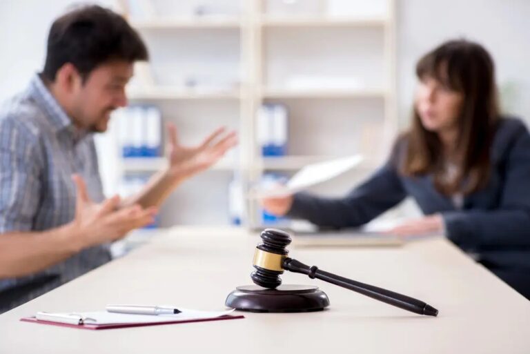 When Divorce Negotiations Shift From Cooperation to Courtroom Litigation